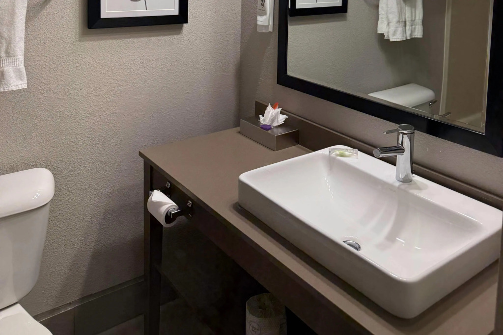Country Inn & Suites by Radisson Kenosha - Pleasant Prairie
