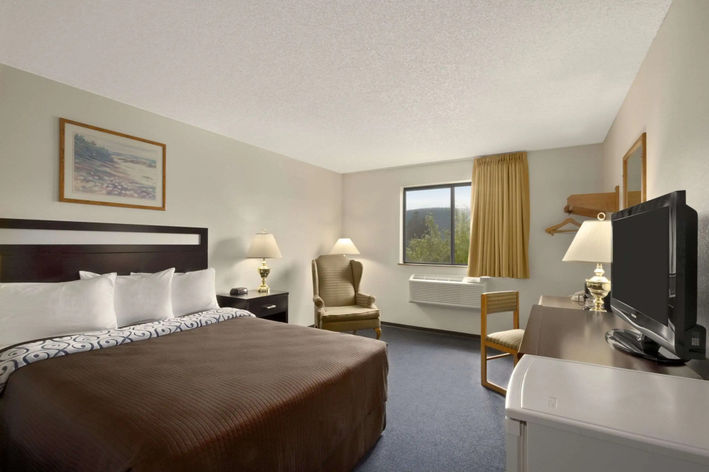 Super 8 by Wyndham Williams Lake BC