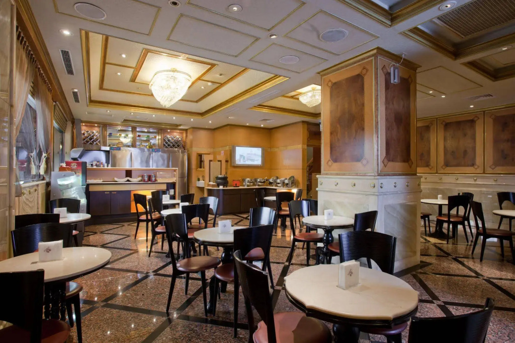 Charming City Songshan Hotel