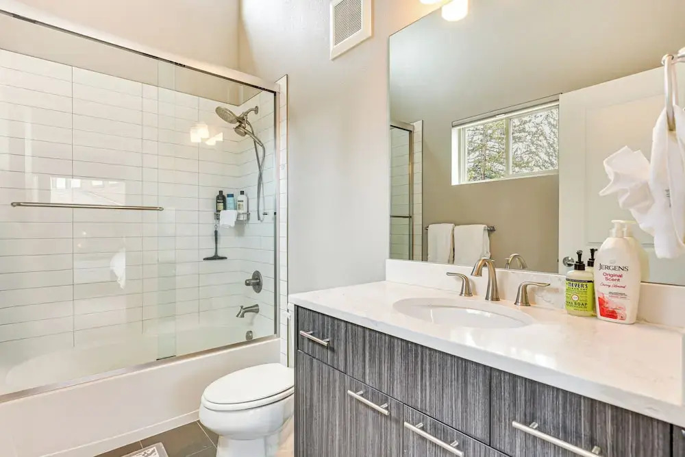 Walk to Dtwn: Fraser Retreat w/ Hot Tub & Views!