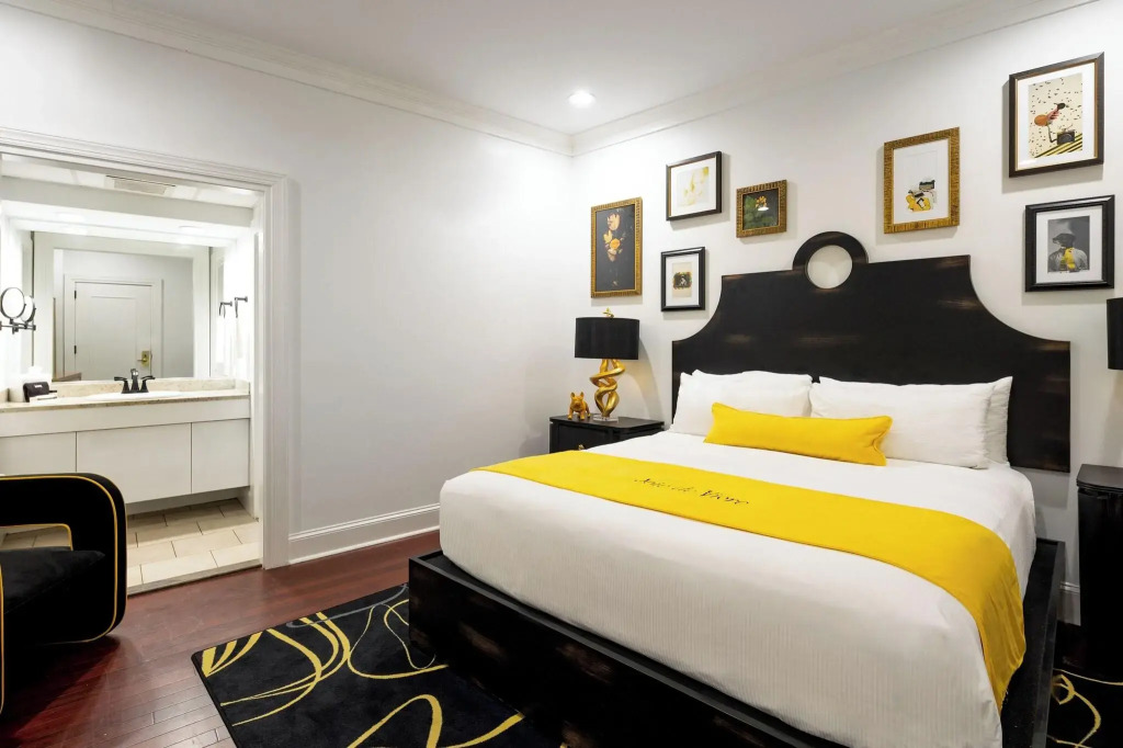 The Vendue, Downtown Art Hotel