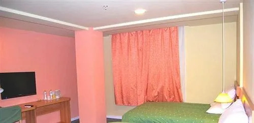 Leshan Golden Leaf Express Hotel