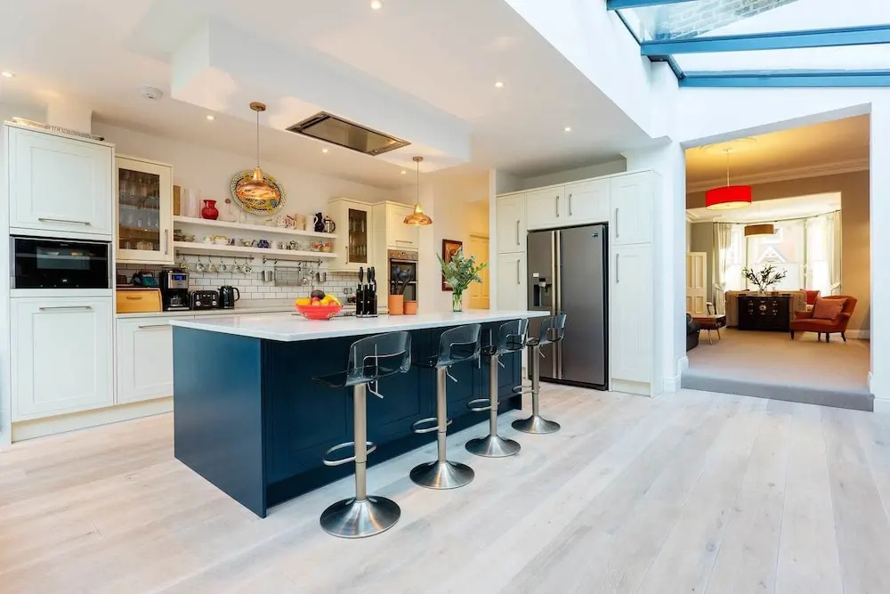 Alderbrook House