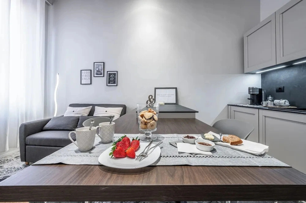 Emilia Suite Palace