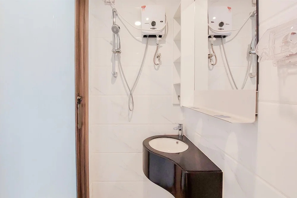 Comfortable And Homey Studio Apartment At Sky House Alam Sutera