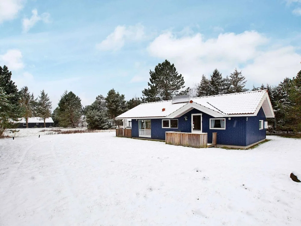 8 person holiday home in Rødby-By Traum
