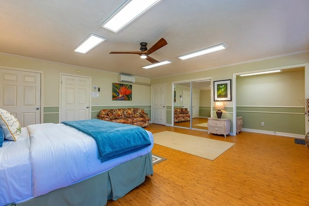 Maui Dolphin House 4 Bedroom Home