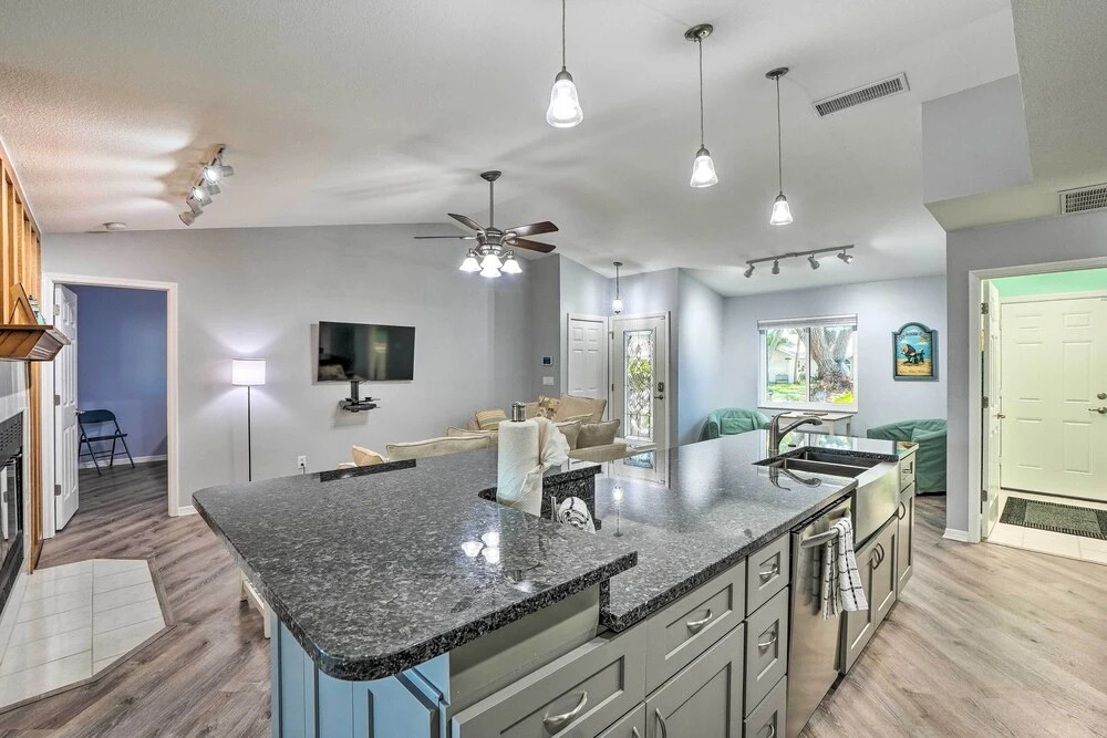 Clearwater Family Home w/ Private Hot Tub!