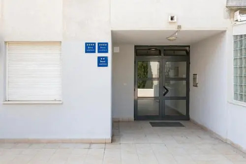 LCT Beacfront apartment ZS