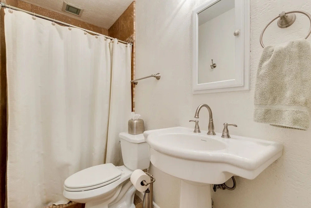 Taylor Street 4 Bedroom Home