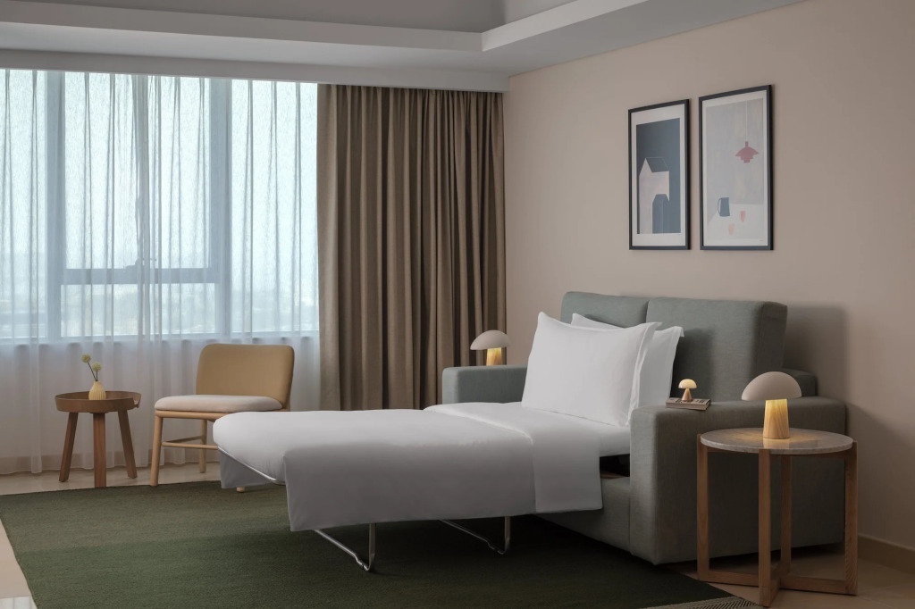 Staybridge Suites Dubai Internet City by IHG