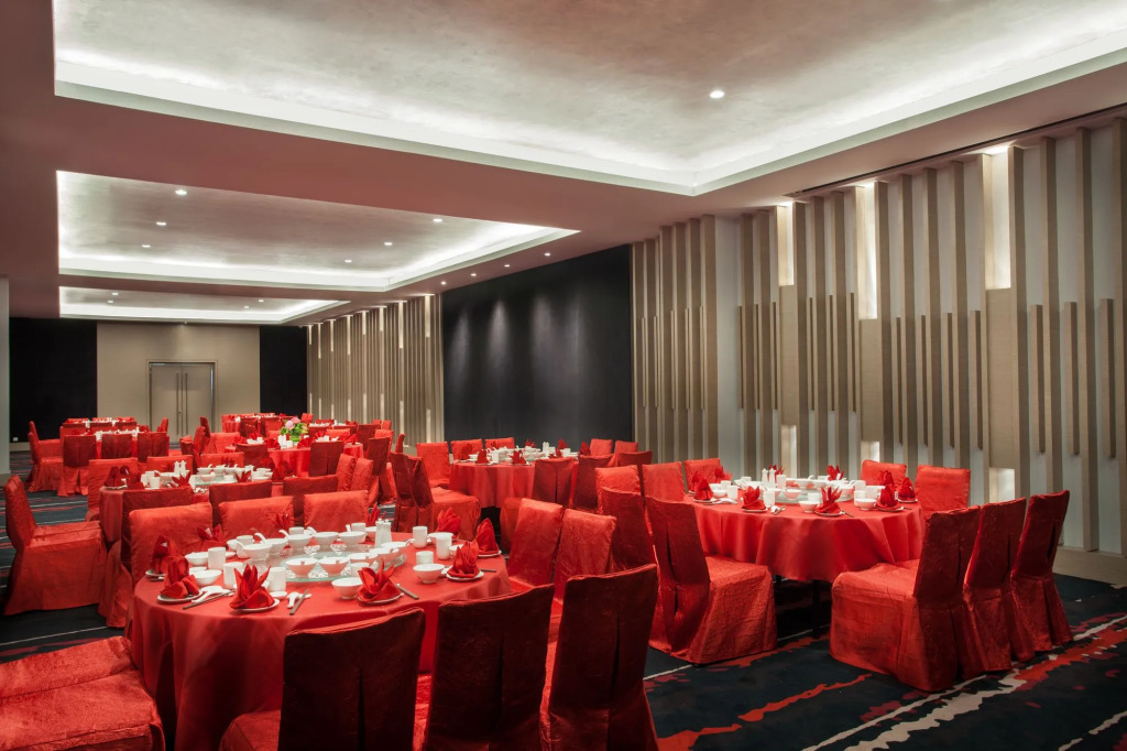 Pullman Miri Waterfront
