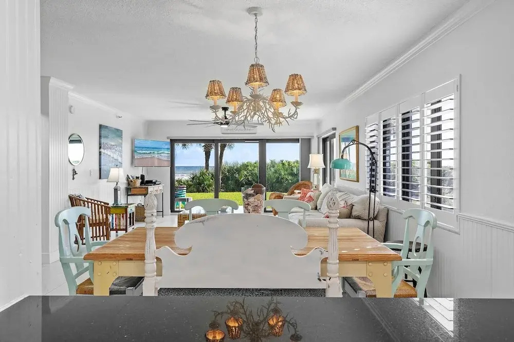 Shorehom by the Sea 14