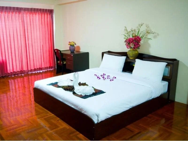 Yamadaya Apartment