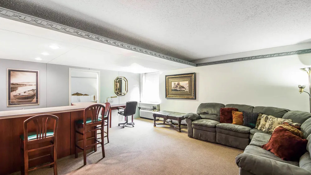 Western Inn and Suites