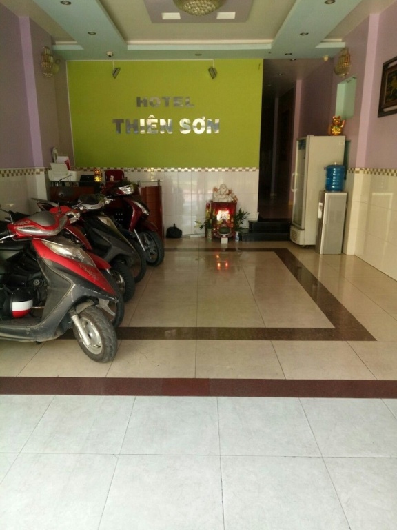 Thien Son Hotel
