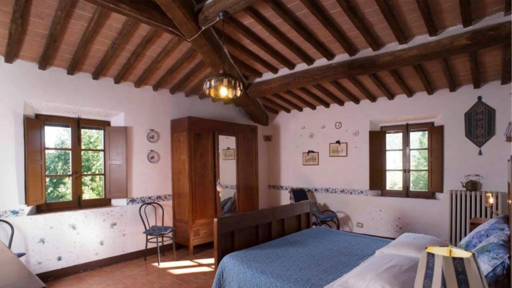 Imposing Villa With 5 Apartments Ideal for Groups Pool -aia Vecchia