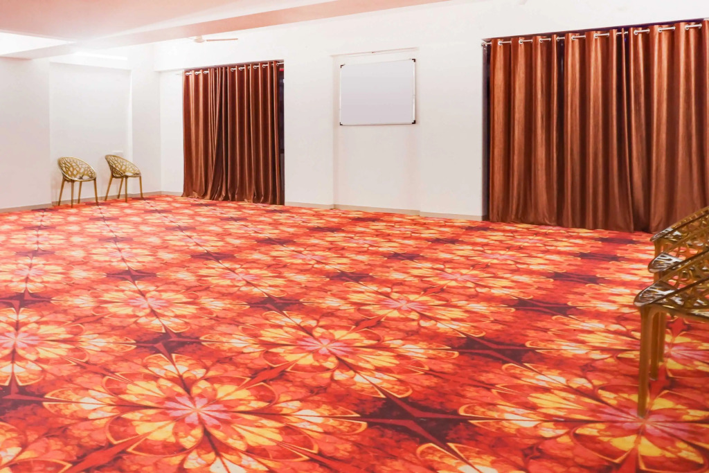 Townhouse Oak Pune Sant Nagar Wagholi Road Bus Station