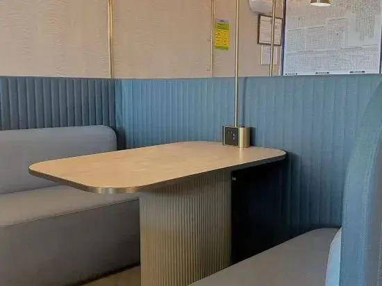 Hanting Hotel (Sanya Chunyuan Seafood Plaza)(汉庭酒店(三亚春园海鲜广场店))