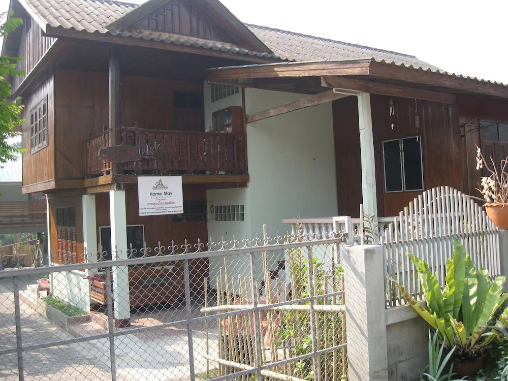 Ban Muang Pon Home Stay