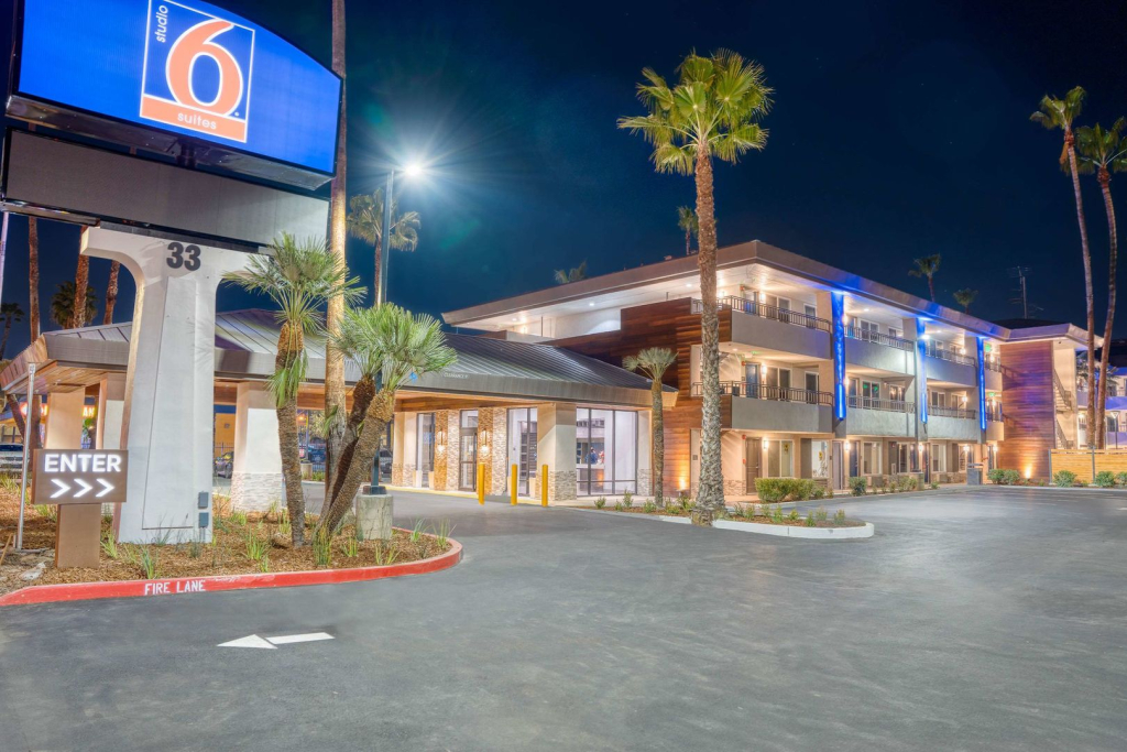 Studio 6 Suites Stockton, CA Waterfront