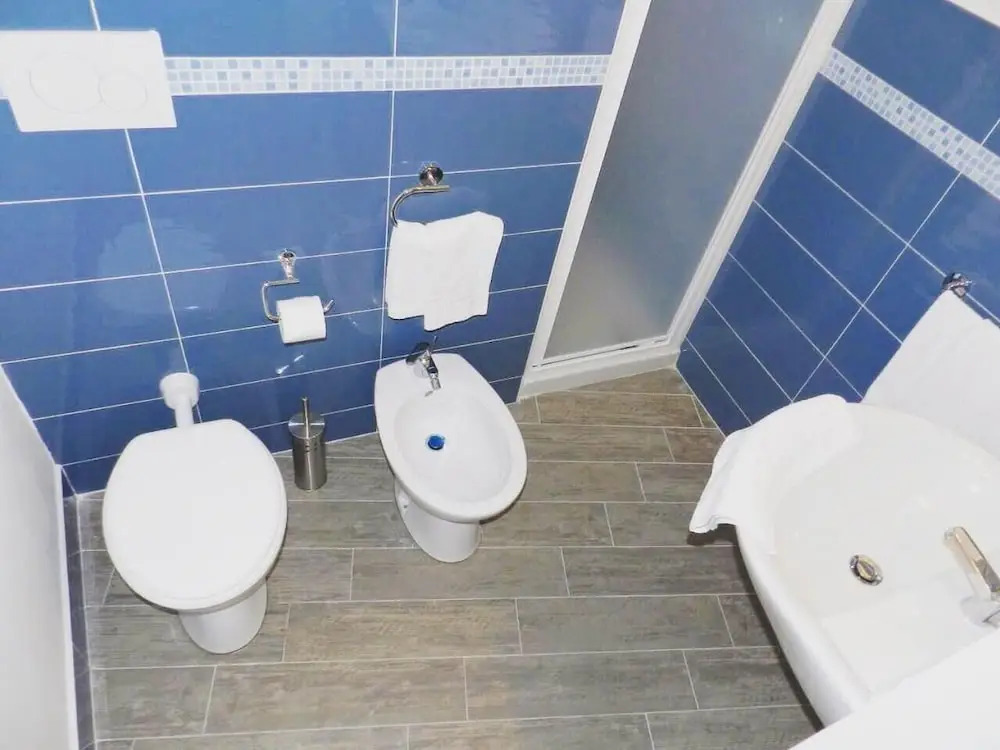 Cavour Rooms
