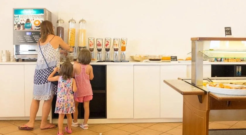 Family Beach Resort Il Girasole