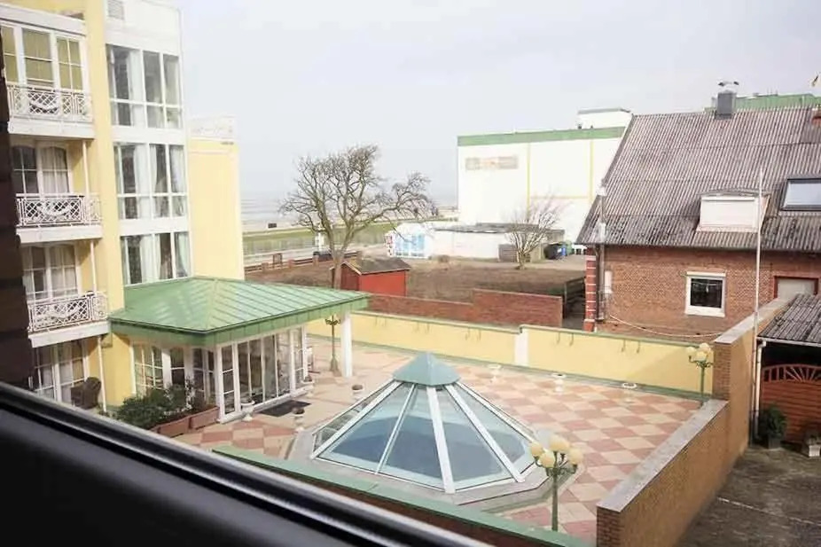 Ferienwohnung-5-2017-neu-renoviert-im-strandnahen-Haus-Seeluft-in-Duhnen