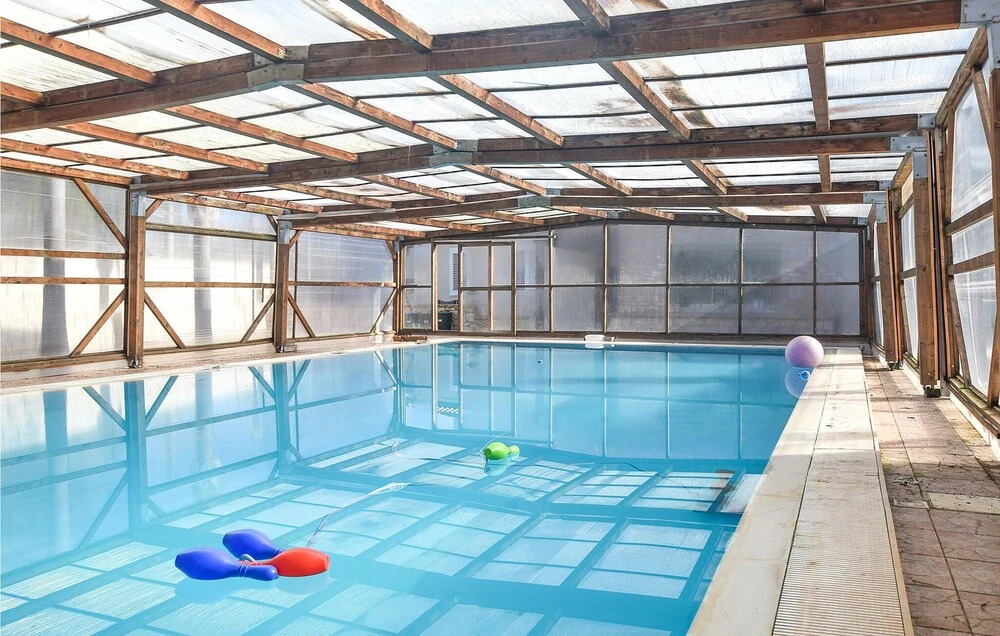Nice Home in Modica With 5 Bedrooms, Outdoor Swimming Pool and Swimming Pool
