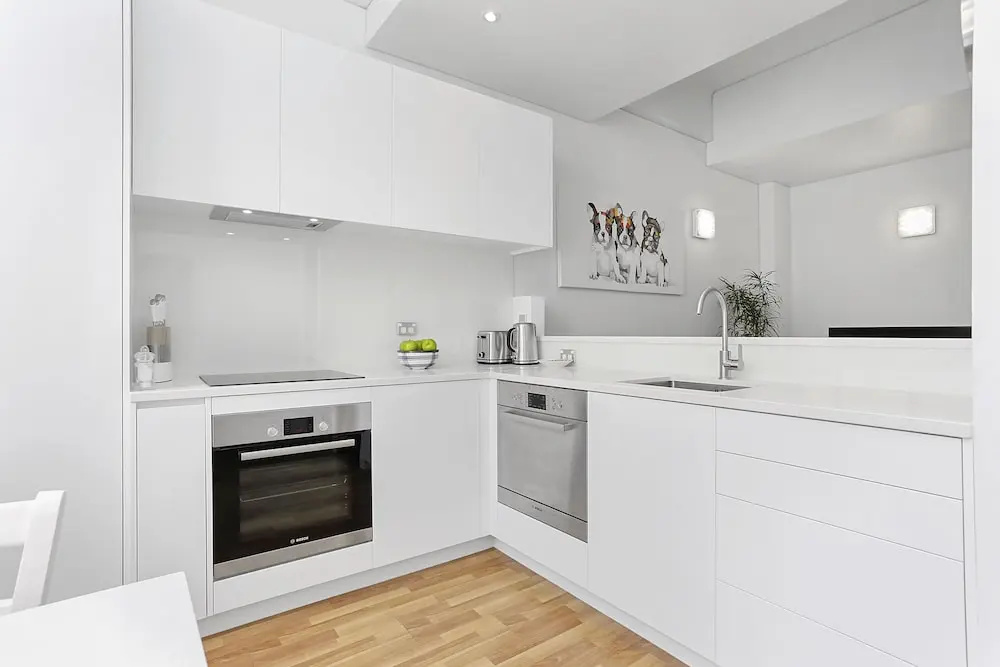Renovated Apartment in Heart of CBD