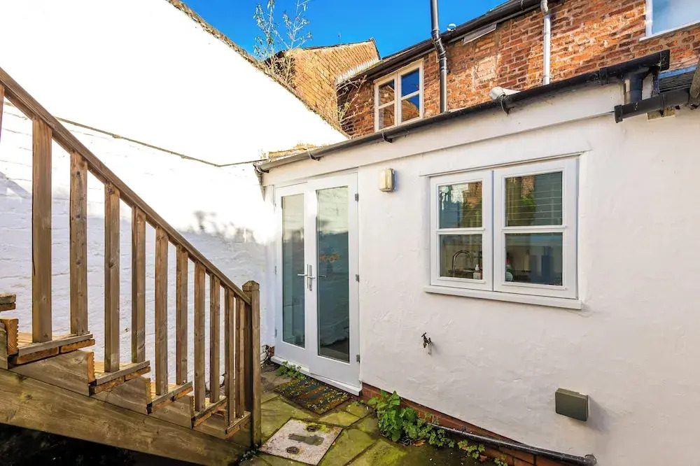 62 Handbridge