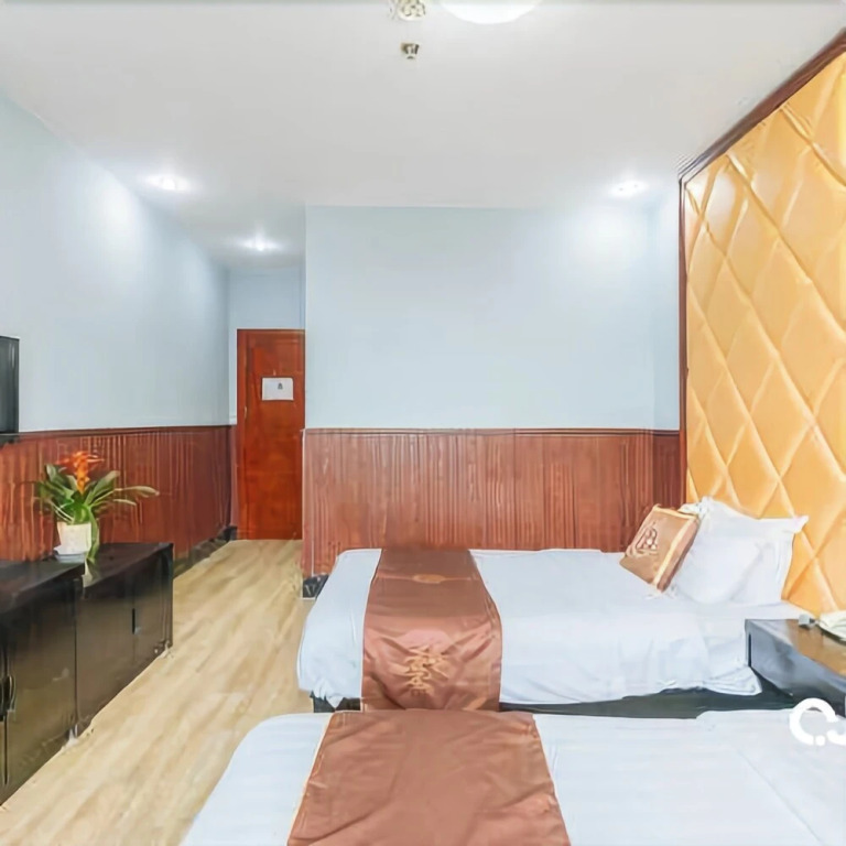 Q+ Shijia Huixuan Hotel