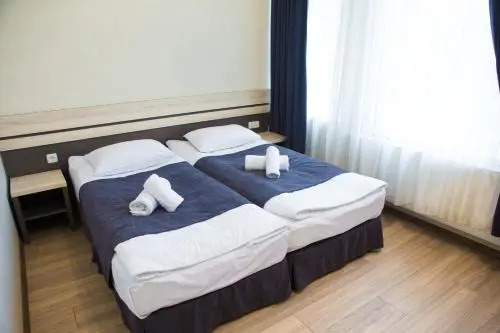 Hotel Merry Land