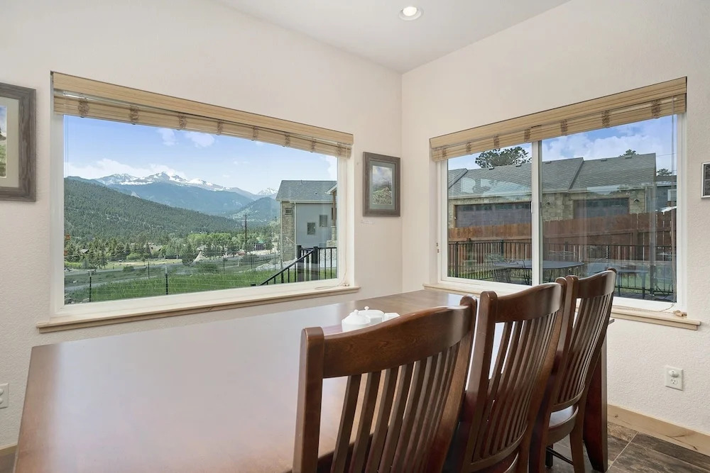 Vista Grande EV #3346 - 4 Br Home