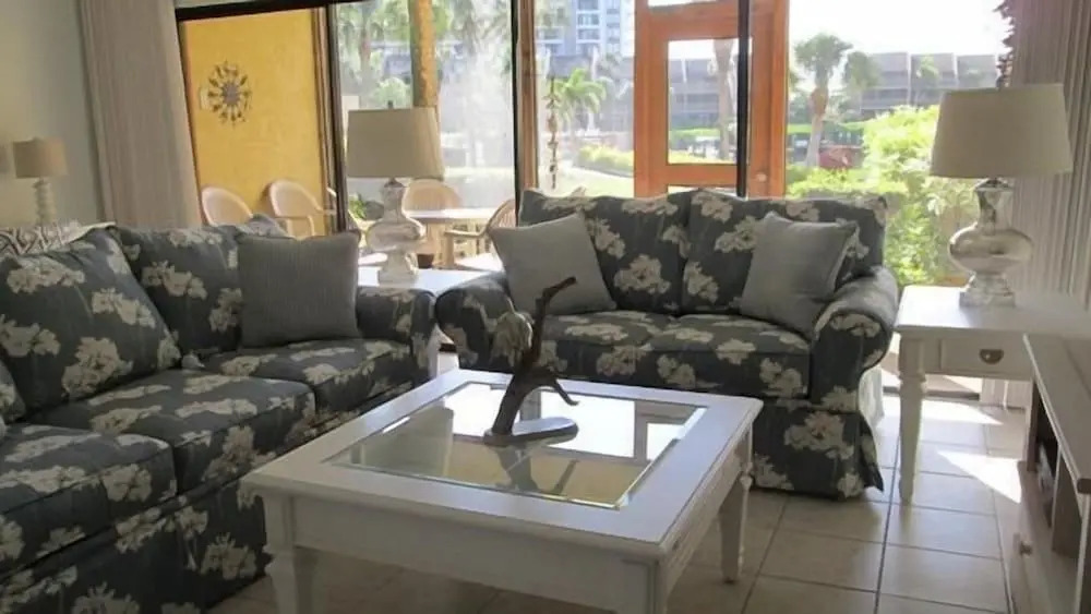 Cove II 613F 2 Bedroom Condo By Midnight Cove II