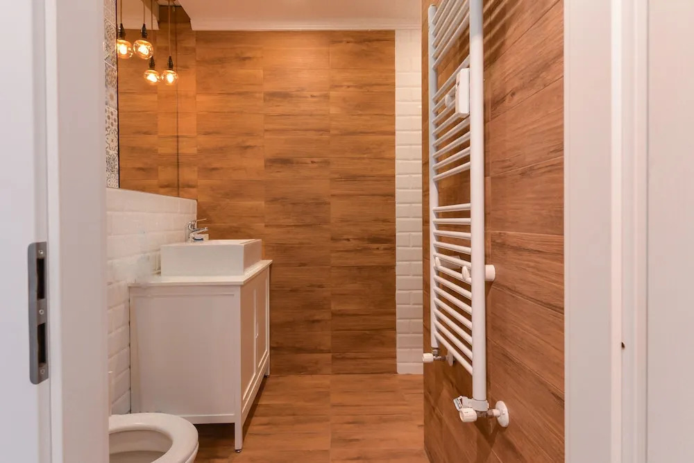 FM Deluxe 2-BDR Apartment - LOVEly