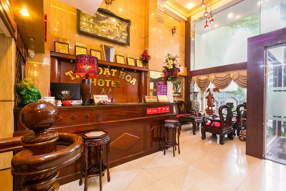 Tan Dat Hoa Hotel & Massage