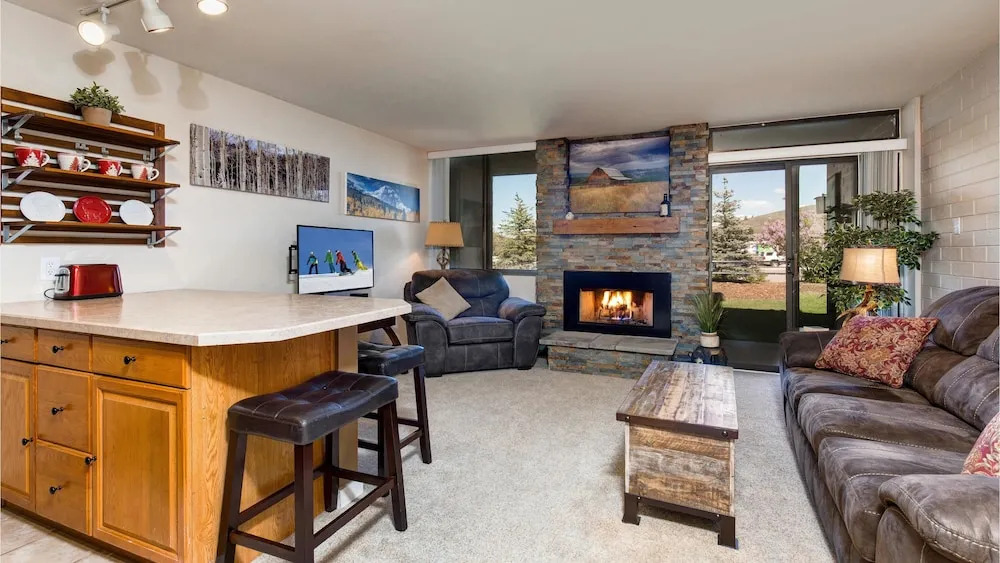 1704 Captain Molly Drive Condo 1 Bedroom 1 Bathroom Condo