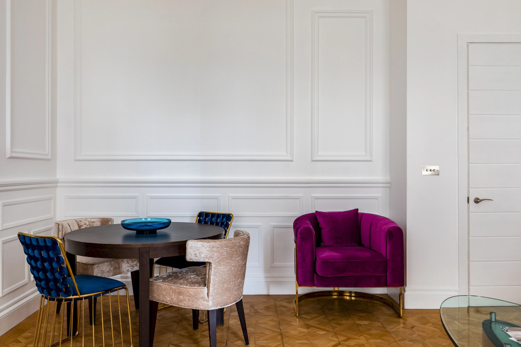 3-bed 3-bath with a private patio in Belgravia