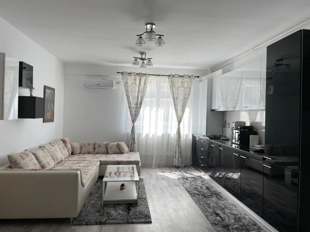 Iany Residence 1