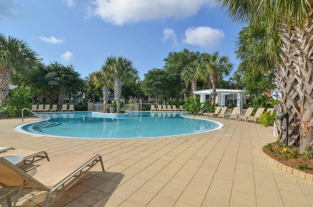 New Listing! Hip Le Jardin Gem W/ Pool & Hot Tub 3 Bedroom Townhouse