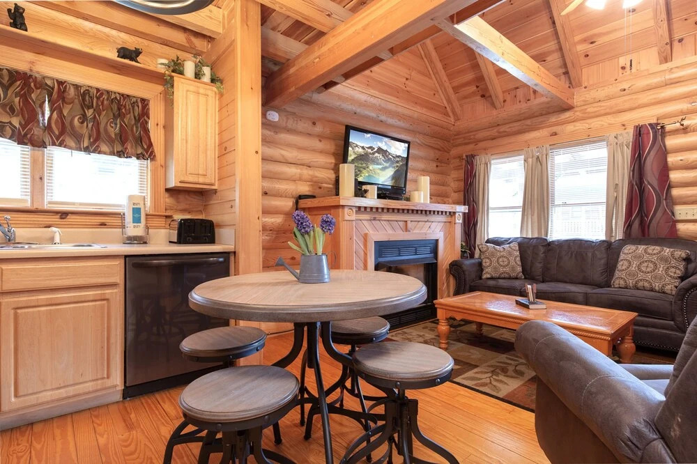 Candle Light Cabin by Vtrips