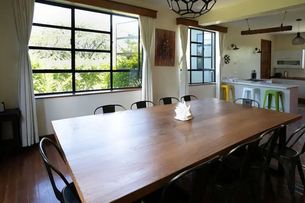 Punda Milias Lodge