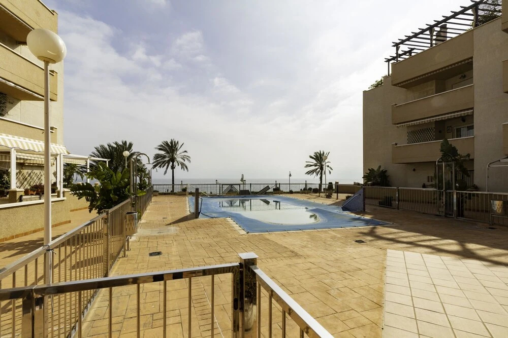 Apartamento Castell Beach