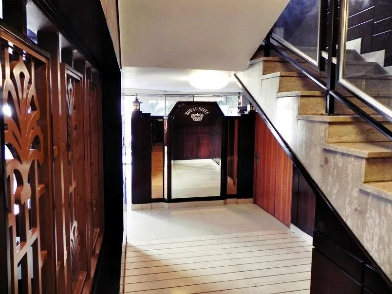 Royal Suite Hotel