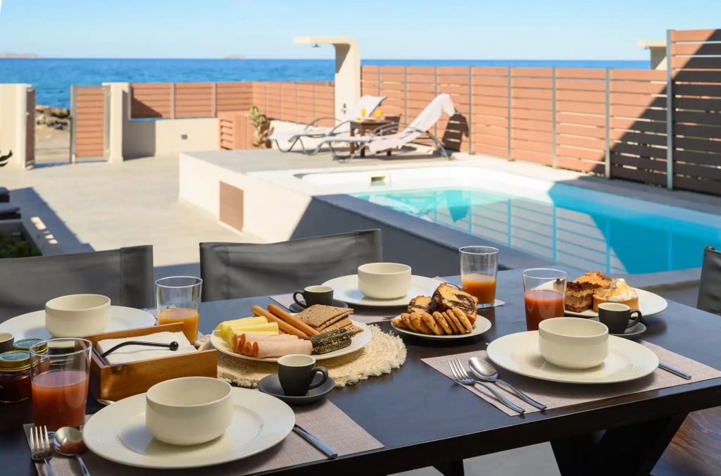 Anasa Luxury Villas with Heatable Pool