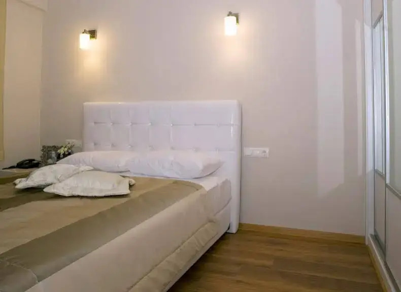 Captain Hotel