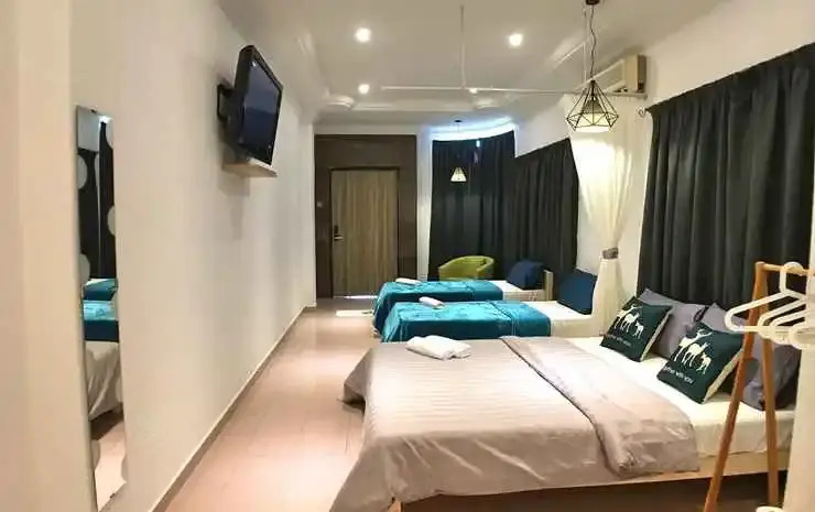 iBook8 Superior 1 Bedroom Gurney Suites  by iBook Homestay