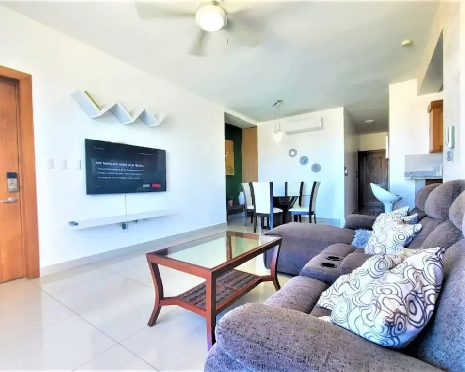 Near the Beach new and Modern Penthouse Coral H3