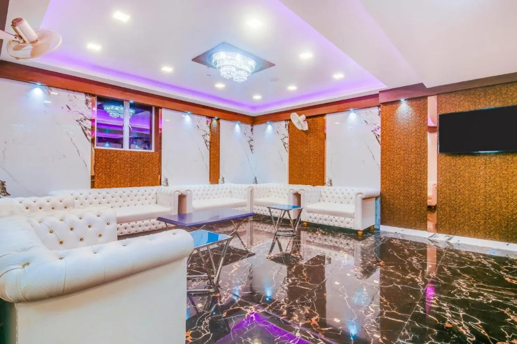Hotel Orion Crystal